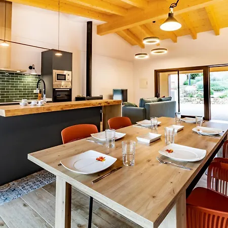 別荘 Casa Gessami En El Pla De Lestany *