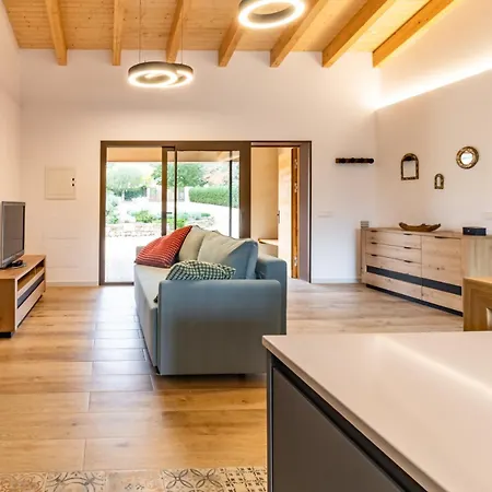 Casa Gessami En El Pla De Lestany Camós
